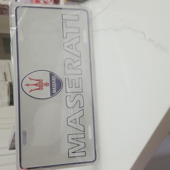 Maserati license plate - Picture 4 of 4